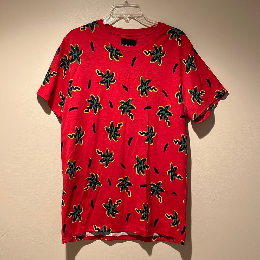 *Never Worn* Men’s palm tree T-shirt